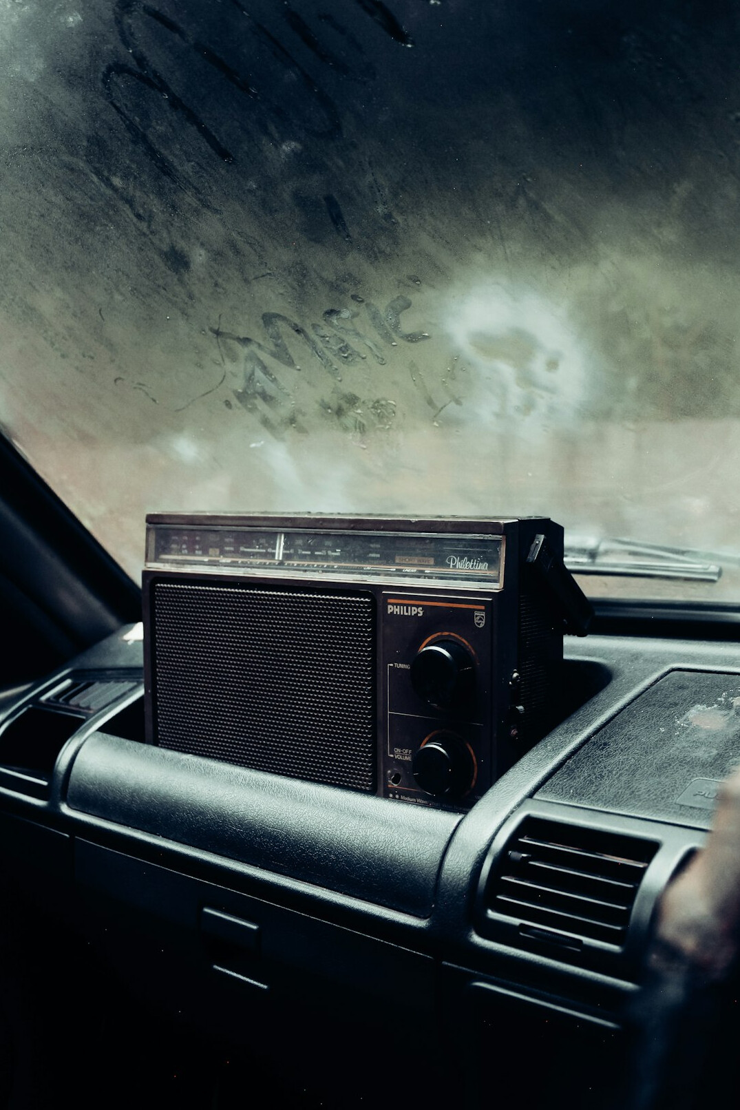 classic radio set