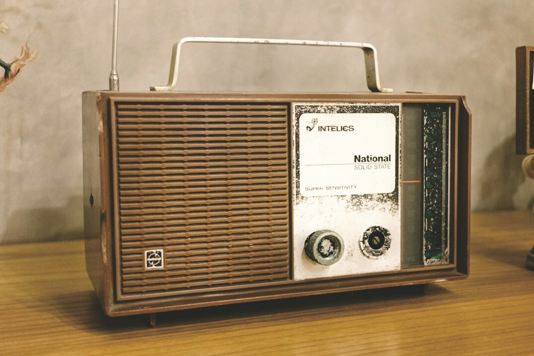 old french radio ad